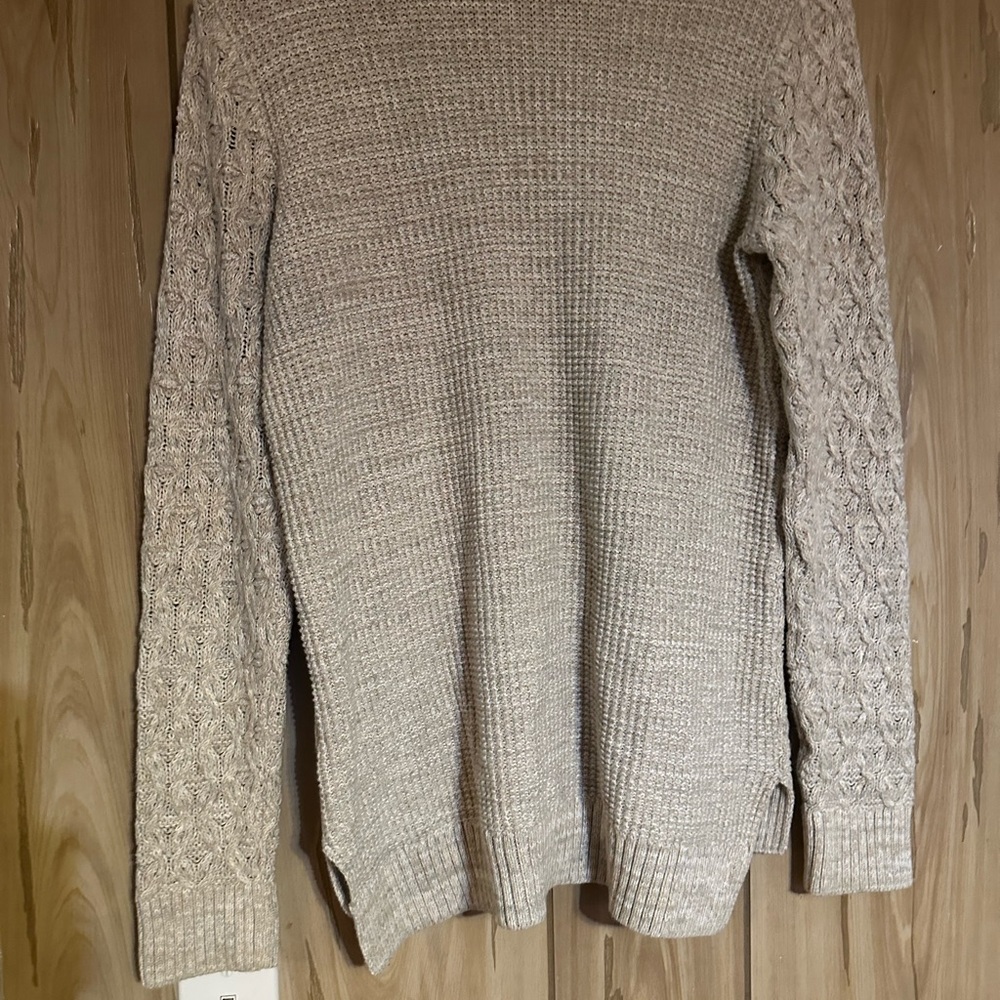 100% Cotton Oversized Oatmeal Cable Knit Sweater - Picture 4 of 4